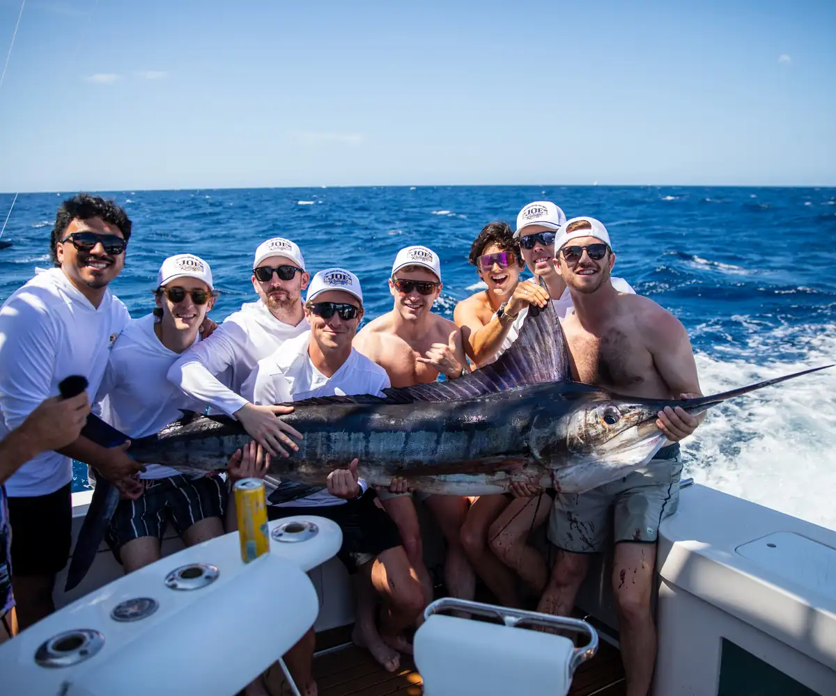 Tailchaser 48 ft Cabo Flybridge — Los Cabos fishing charter