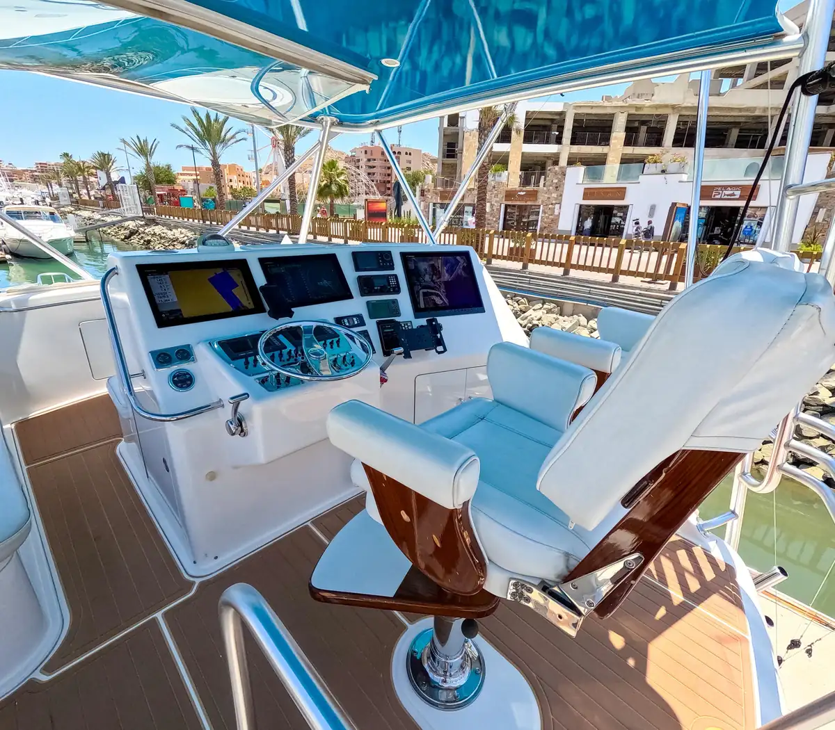 Tailchaser 48 ft Cabo Flybridge — Los Cabos fishing charter
