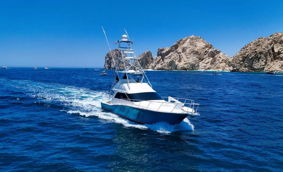 Right Rigger 40 ft Custom Express — Los Cabos fishing charter