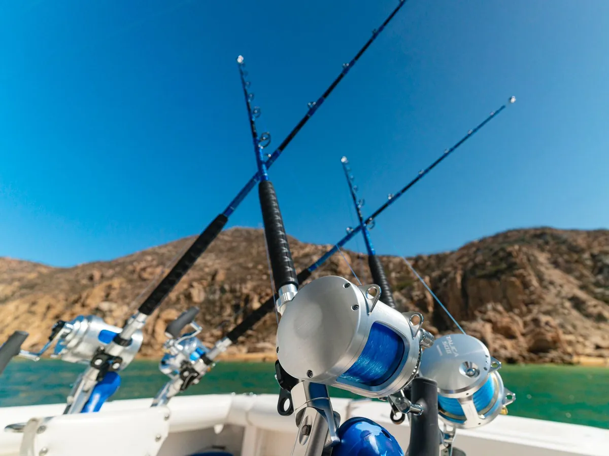 Wahoo King 35 ft Cabo Flybridge — Cabo San Lucas fishing charter